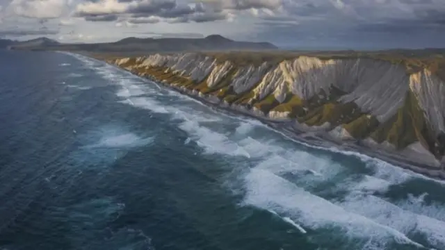 ਸੁਨਾਮੀ ਦੀਆਂ ਲਹਿਰਾਂ