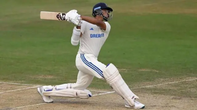 யஷஸ்வி ஜெய்ஸ்வால் 