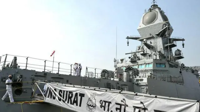 డిస్ట్రాయర్ ఐఎన్ఎస్ సూరత్