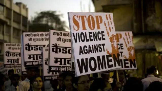 પૉક્સો કાયદો, આઈપીસી કાયદો, કલમ 354, અદાલતની મહિલાઓ અંગે ટિપ્પણી અને સંવેદનશીલતા, કલમ 354 376, મહિલાઓ ઉપર અત્યાચાર, બીબીસી ગુજરાતી