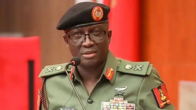 Hafsan Sojan Ƙasa Manjo Janar W. Sha'aibu 