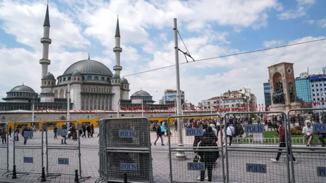 1 Mayıs 2023'te Taksim'de alınan önlemler
