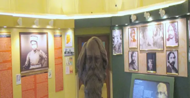 રવિન્દ્રનાથ ટાગોર, શાહી મહેલ