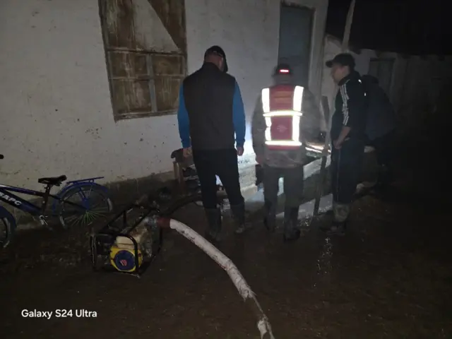 Сел