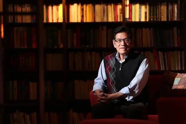 Nhà văn Nguyễn Ngọc Ngạn 