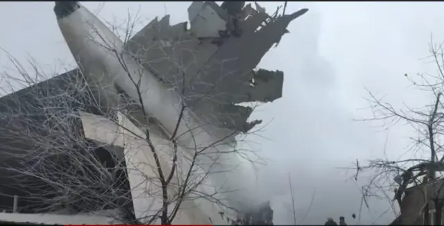 Кандуу окуя болгондон бери жүк кимдики эле, учак чындап май куйганы эле токтоду беле деген суроолорго жооп издеп келишет