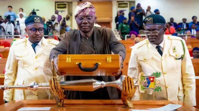 Lagos Govnor Babajide Sanwo-Olu present budget