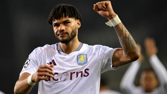 Tyrone Mings Aston Viilaan dorgommii Chaampiyoonsi Liigii baranaa yeroo ja'affaaf akka mo'ate guddoo gumaache