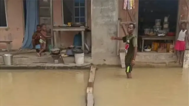 Many flood victims dey live inside dia flooded home for Bayelsa State
