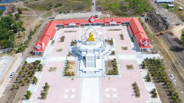 พุทธสถานบนเนื้อที่ 329 ไร่ใน จ.ลพบุรี