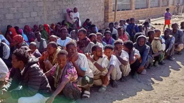 በአፋር ክልል ትጥቅ የፈቱ ታጋዮች 