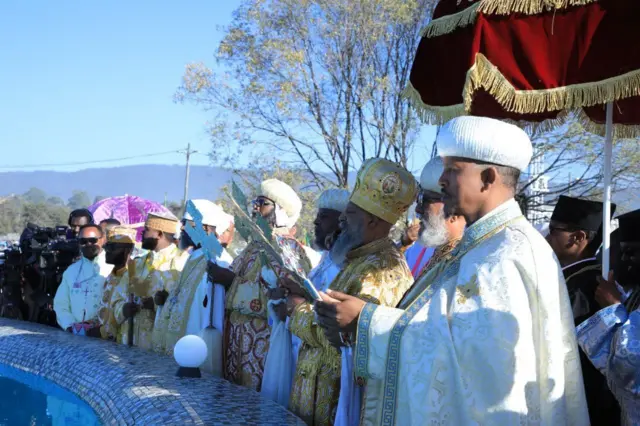 በዓል ጥምቀት ኣብ ኣዲስ ኣበባ ኣብ ጃን ሜዳ እንክኽበር ፓትርያሪክ ኦርቶዶክሳዊት ቤተክርስትያን ኢትዮጵያ ብጹእ ወቅዱስ ነቲ ማየ ጥምቀት ባሪዀም