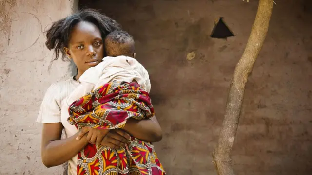 Pesin fit no dey mood afta dem just born