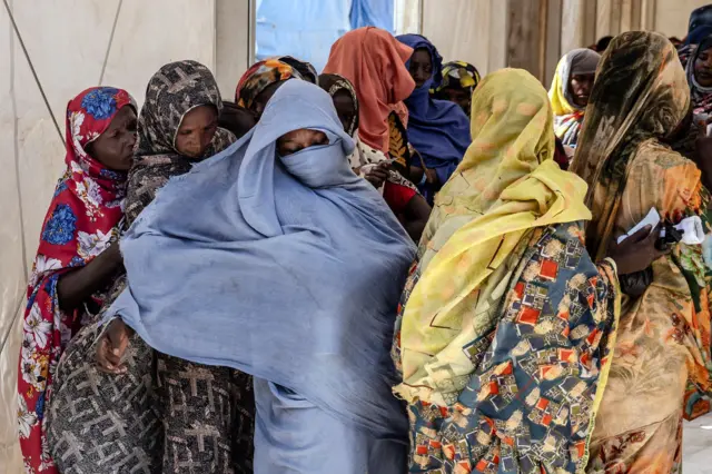 Antrean pengungsi di Renk, Sudan Selatan.