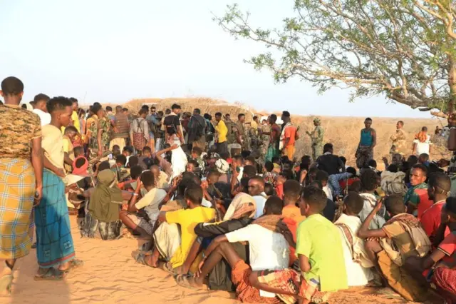 Ciidamada deegaanka iyo kuwa dowladda oo isku dhinac ah ayaa Shabaab kula dagaallamaya deegaanno ka tirsan Hirshabeelle