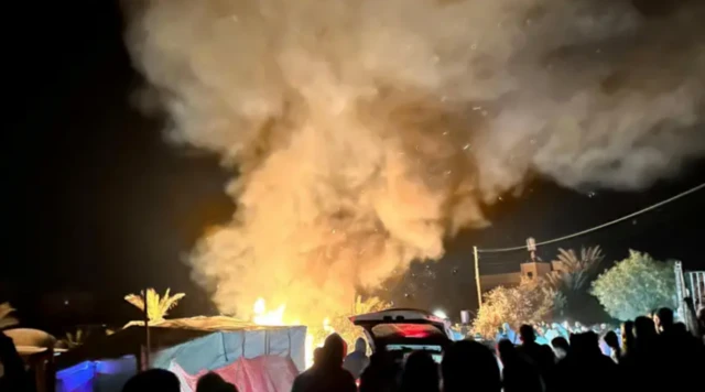 د غزې ښار د دفاعي خدماتو ادارې ویلي، اسرائیلو د ملکي خلکو یو کمپ په نښه کړی دی
