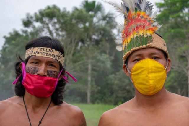 Indígenas tikuna durante la pandemia de coronavirus en Leticia, departamento de Amazonas. 