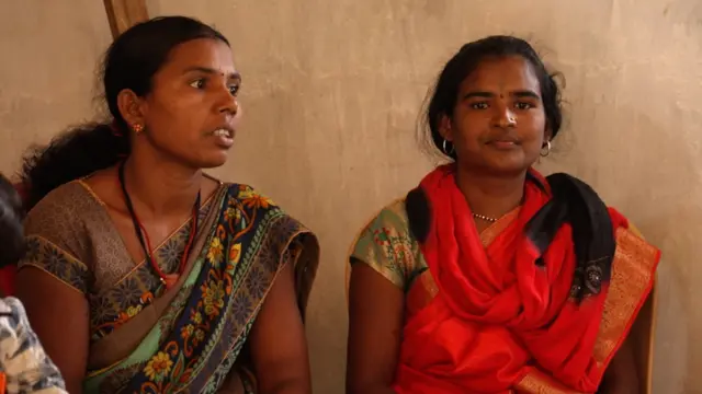 बचतगटांची चळवळ जंगलात वणव्यासारखी पसरत गेली.