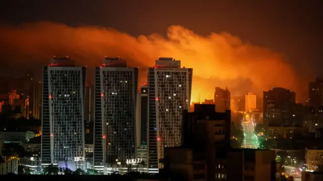 Ataques com drones na Ucrânia.