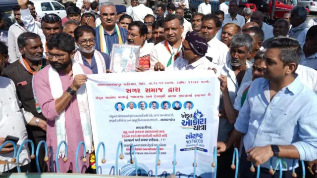 કૉંગ્રેસ જનઆક્રોશ રેલી, ભાજપ, કૉંગ્રેસ અને આપની વ્યૂહરચના, મ્યુનિસિપલ કૉર્પોરેશન, શહેરી તથા ગ્રામીણ મતદારો, સ્થાનિક સ્વરાજ્યની ચૂંટણી મહત્ત્વપૂર્ણ કેમ, ગુજરાત રાજકારણ, બીબીસી ગુજરાતી