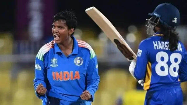 انڈین آل راؤنڈر دیپتی شرما تمام فامیٹ میں سب سے کم عمر کٹرر ہونے کا اعزاز رکھتی ہیں