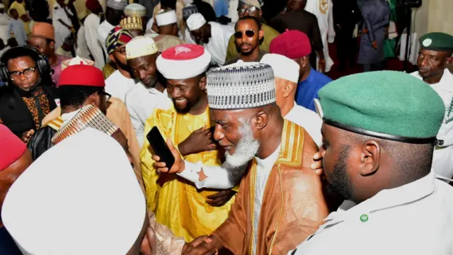Ọkammụta Usman bụ nwafọ Igbo mbụ a ga-enye ọkwa Imam na National Mosque, Abuja.
