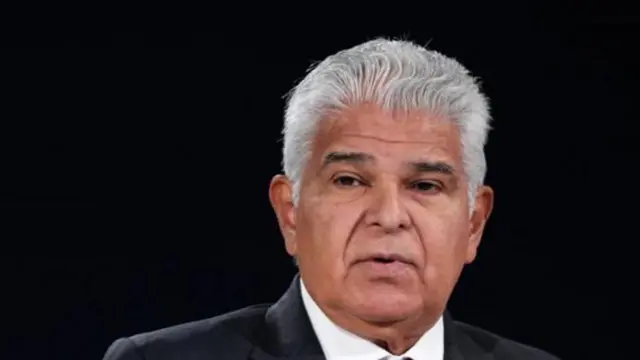 पनामा के राष्ट्रपति होसे राउल मुलिनो