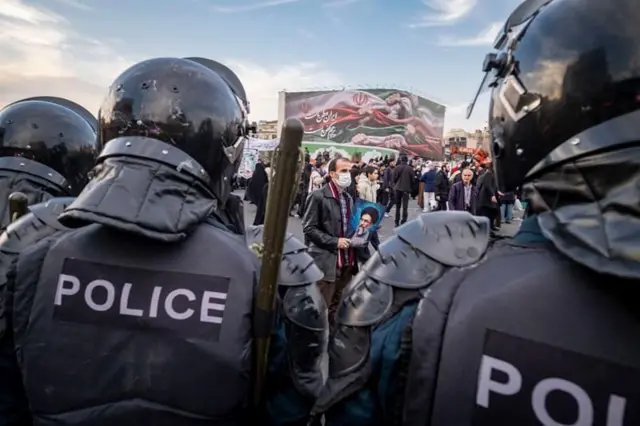 ઈરાનમાં વિરોધપ્રદર્શનો, કેટલા લોકોના મૃત્યુ થયા, ઈરાનના વિદેશ મંત્રી, ટ્રમ્પની ચેતવણી, બીબીસી ગુજરાતી આંતરરાષ્ટ્રીય સમાચાર