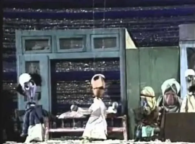 لقطة من أوبريت الليلة الكبيرة المجسدة بالعرائس