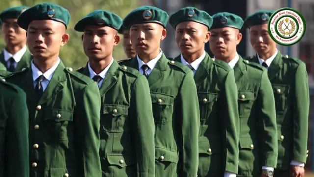 ဇန်နဝါရီ ပထမအပတ်ကကျင်းပခဲ့တဲ့ TNLA ရဲ့ အုပ်ချုပ်ရေးသင်တန်းကျောင်းဆင်းပွဲ