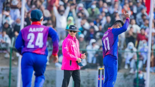 रोहितको विकेट