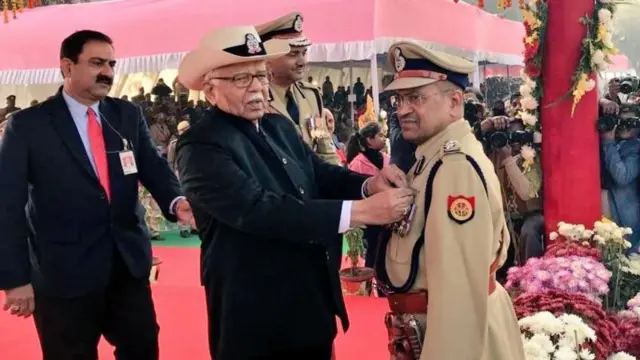 आयपीएस अधिकारी राजेश पांडेय यांनी हे प्रकरण जवळून पाहिलं आहे.