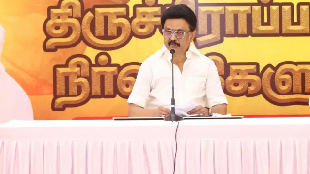 பொள்ளாச்சி வழக்கு, திமுக, அதிமுக, தமிழ்நாடு, அரசியல்