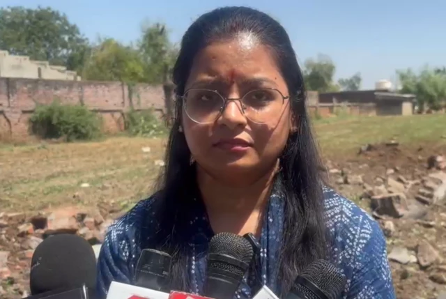 बनासकांठा की एसडीएम नेहा पांचाल