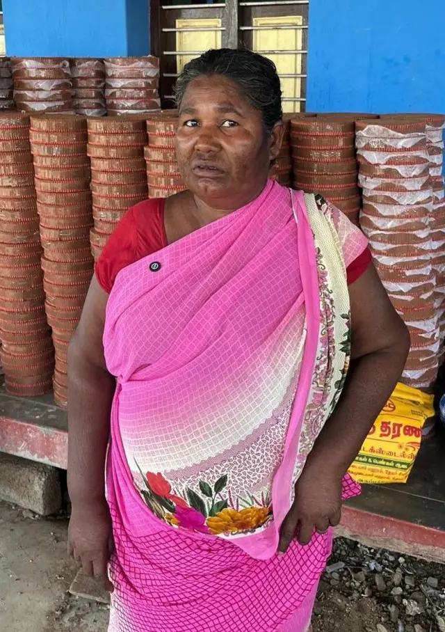 சேர்வைக்காரன்பட்டியைச் சேர்ந்த ரெபேக்கா