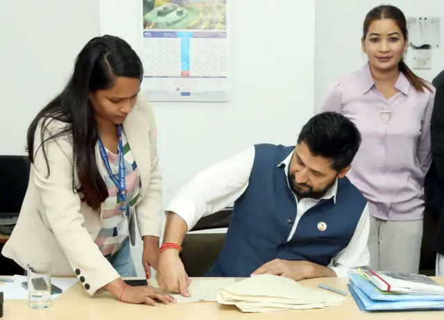 रवि लामिछाने संसदीय समितिमा