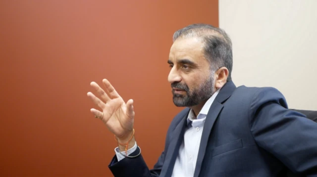 கனடாவில் இந்திய மாணவர்களின் கனவுகள் எப்படி சிதைக்கப்படுகின்றன?