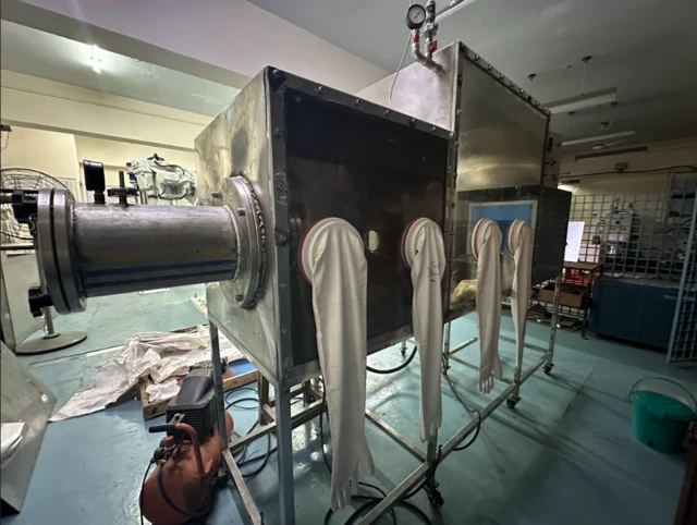 ஆப்டிகல் ஃபைபர்களை உற்பத்தி செய்வது