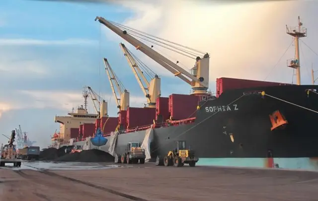 కాకినాడ సీపోర్టు, కాకినాడ పోర్ట్, కాకినాడ సెజ్, స్పెషల్ ఎకనమిక్ జోన్, పవన్ కల్యాణ్, చంద్రబాబు నాయుడు, విజయసాయి రెడ్డి, వై.ఎస్. జగన్, ఏపీ సీఐడీ, ద్వారంపూడి చంద్రశేఖర్ రెడ్డి, కర్నాటి వెంకటేశ్వరరావు, అరబిందో ఫార్మా