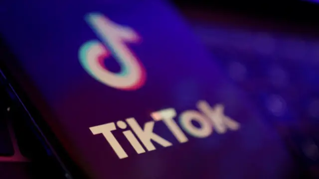 TikTok logo 