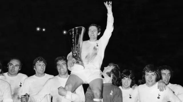 Tottenham celebrate 1972 Uefa Cup