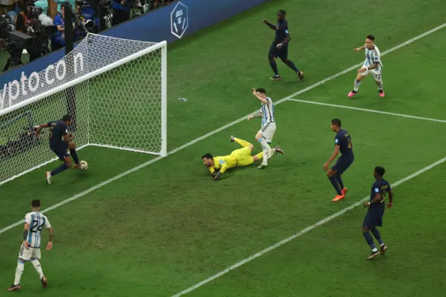 உலகக்கோப்பை கால்பந்து: அர்ஜென்டினா சாம்பியன்