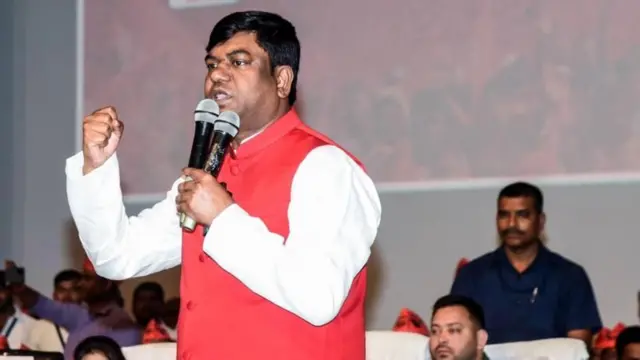 બીબીસી ગુજરાતી બિહાર વિધાનસભા ચૂંટણી મુકેશ સહની ભાજપ અમિત શાહ પછાત જાતિ નીતીશ કુમાર