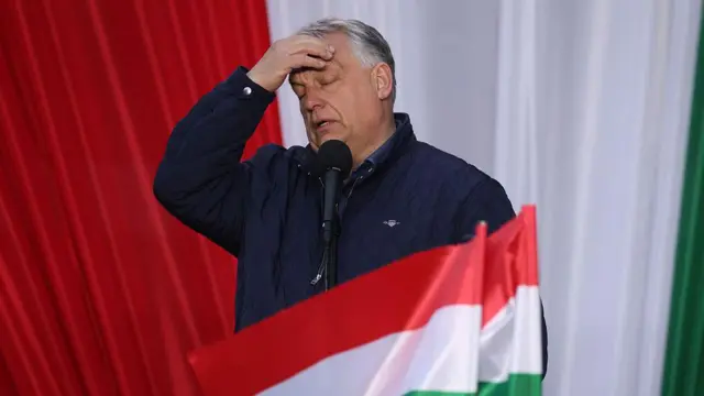 Orbán Viktor a székesfehérvári kampányrendezvényén két nappal az április 12-i választás előtt.