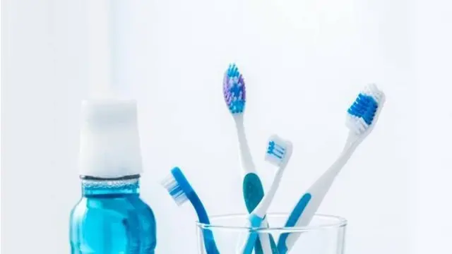 دانت، ٹوتھ برش، ٹوتھ پیسٹ