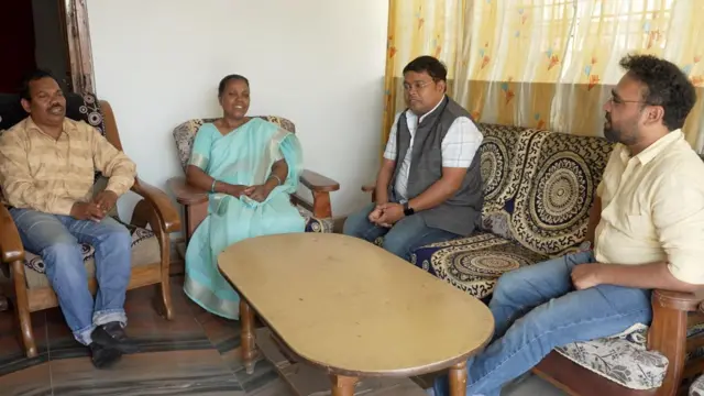 निवासी कुजूर