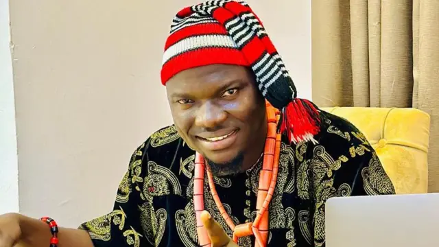 O kwuru na ya agaghị ahapụ ihe ngosi Governor Amuneke, ọkachasị ugbua a na-akwado maka ntụliaka. 