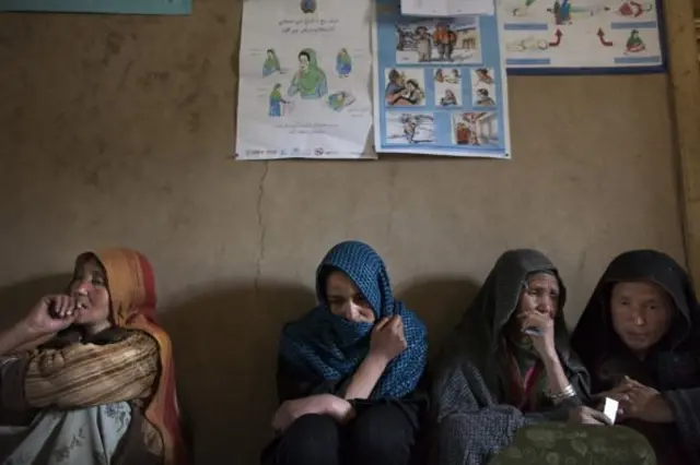 نبود دکتران متخصص زن