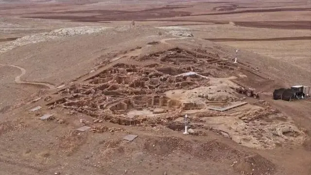 12,000 ஆண்டுகள் பழமையான சிற்பம் கண்டுபிடிப்பு