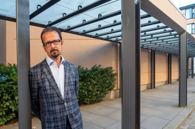 محمود امیری مقدم، مدیر سازمان حقوق بشر ایران